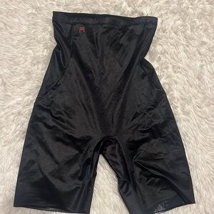 Ruby Ribbon high waisted shaper bottoms